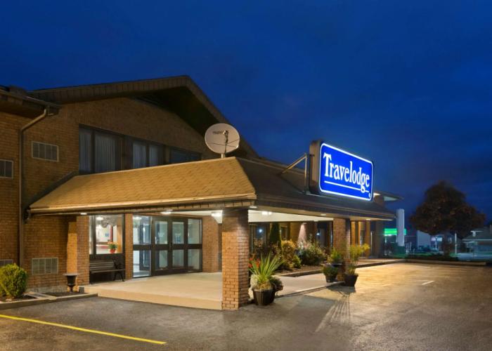Travelodge by Wyndham Owen Sound