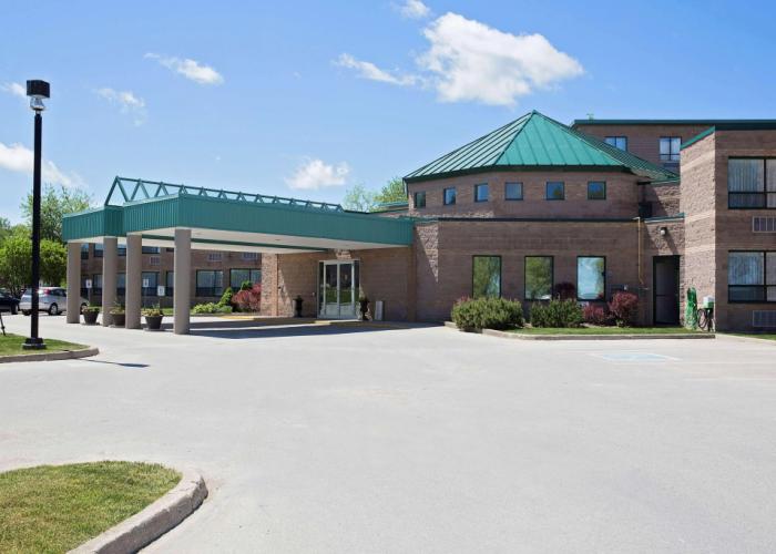 Best Western Inn On The Bay