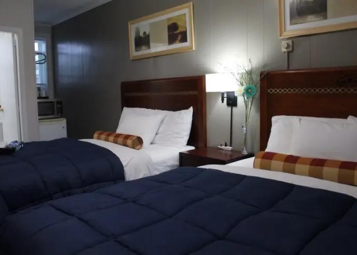 Sunrise Inn