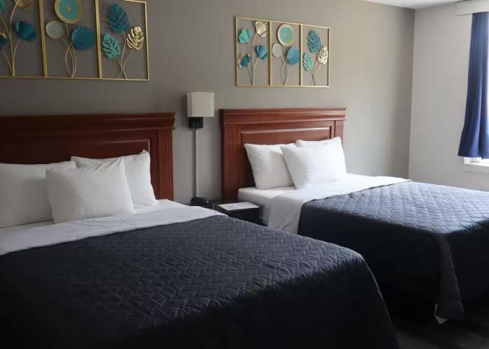 Town Centre Inn - Parry Sound Hotel