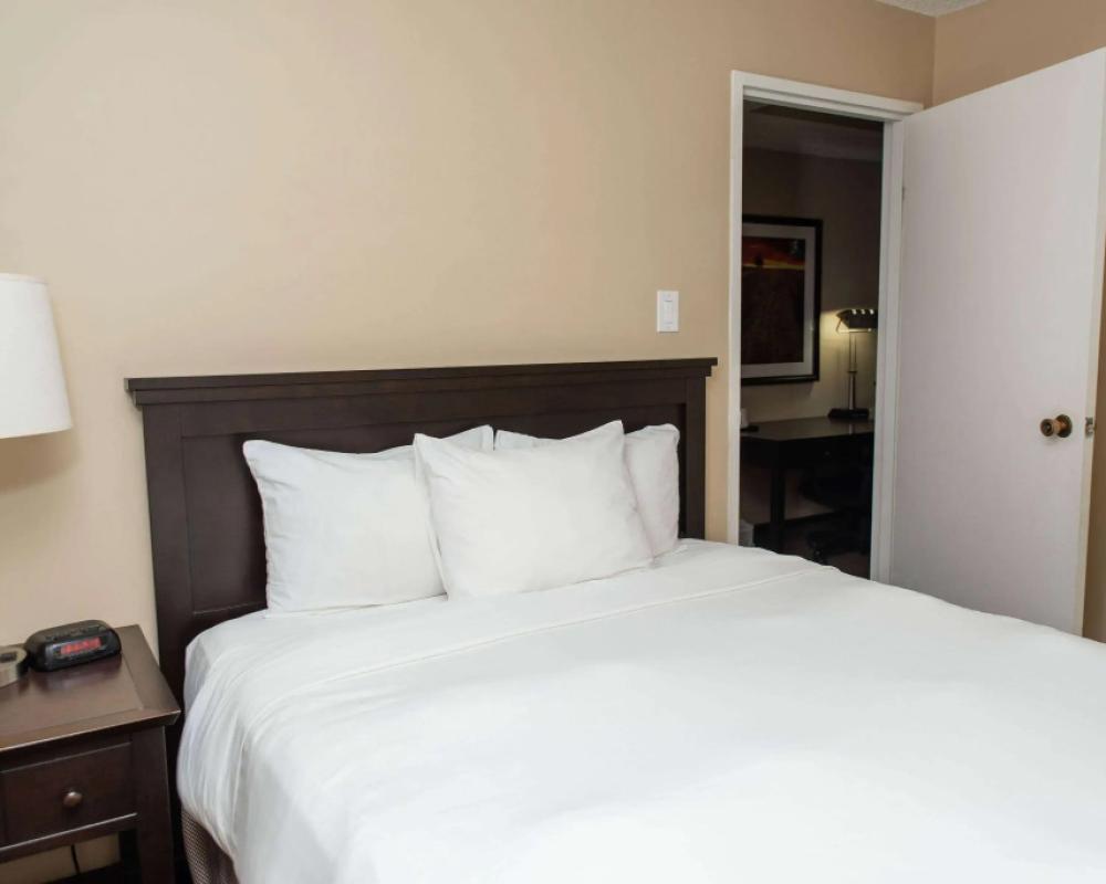 фото Baymont by Wyndham Red Deer