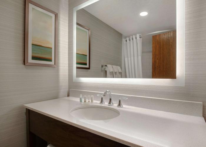 Days Inn & Suites by Wyndham Yorkton