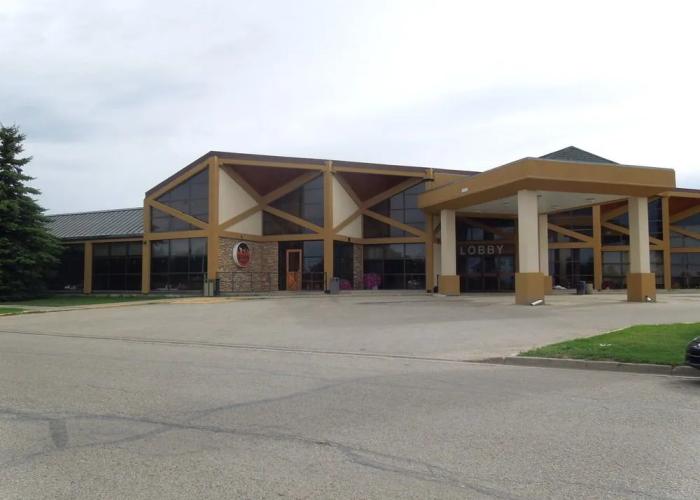 Walking Eagle Inn & Lodge