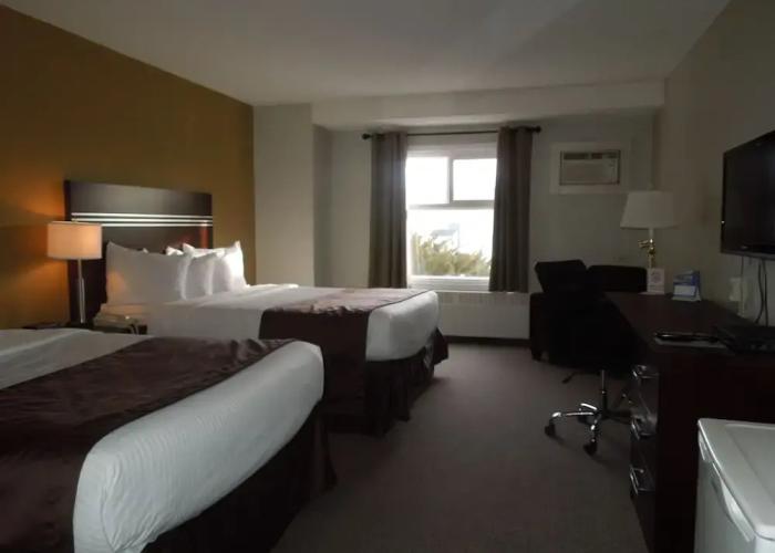 Walking Eagle Inn & Lodge