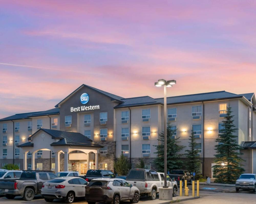 Best Western Rocky Mountain House Inn & Suites