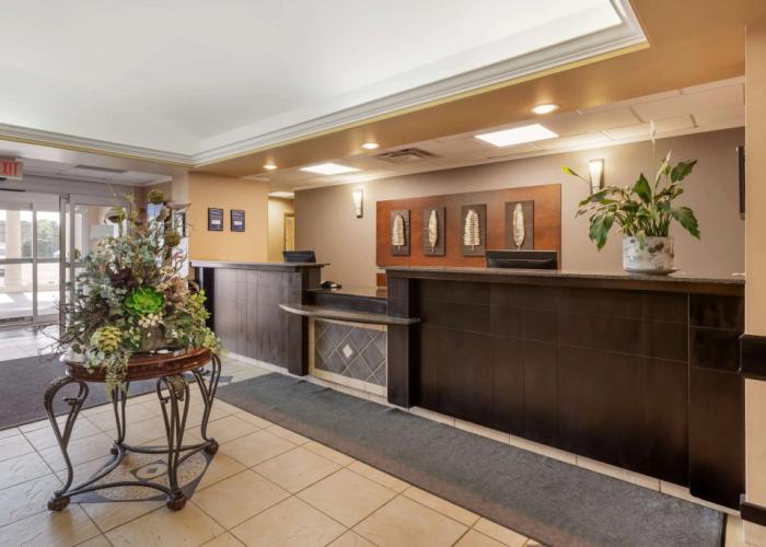 Best Western Rocky Mountain House Inn & Suites