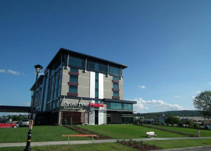 Grand Times Hotel Sherbrooke