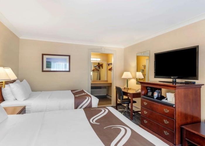 Quality Inn & Suites Garden of the Gulf