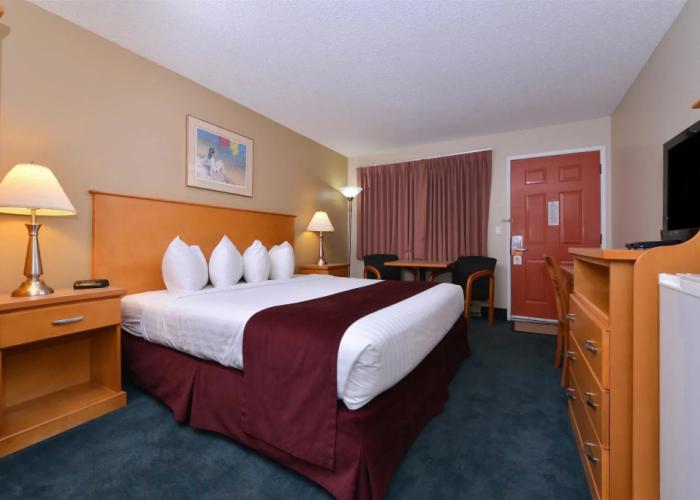Canadas Best Value Inn & Suites Vernon