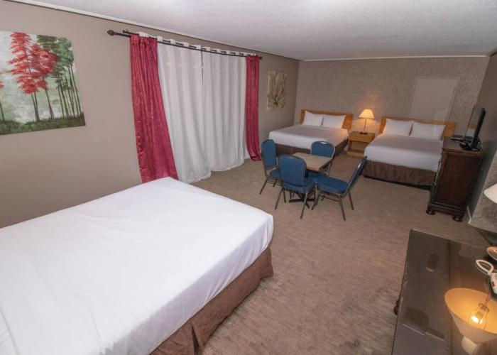 Divya Sutra Plaza and Conference Centre, Vernon, BC