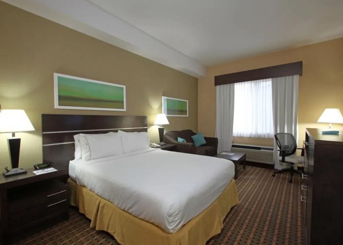 Holiday Inn Express And Suites - Vernon by IHG