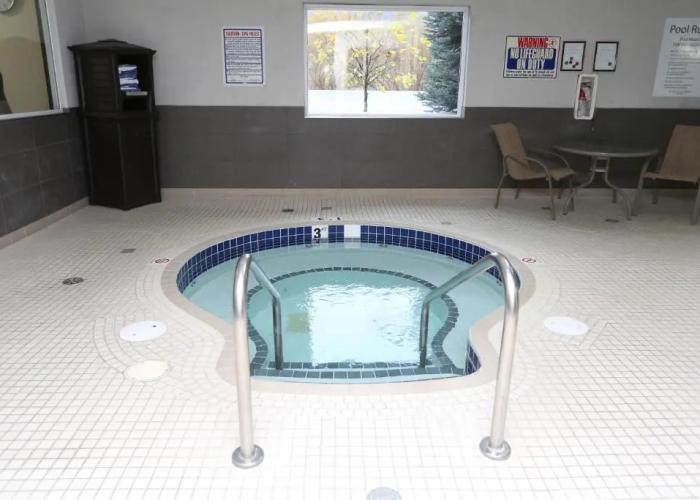 Holiday Inn Express And Suites - Vernon by IHG