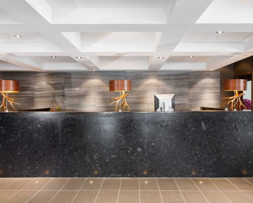 Sandman Hotel Vernon