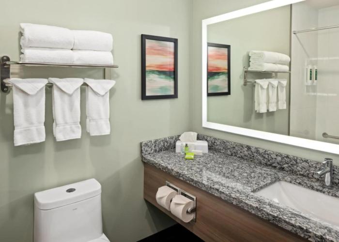 Home Inn & Suites Swift Current