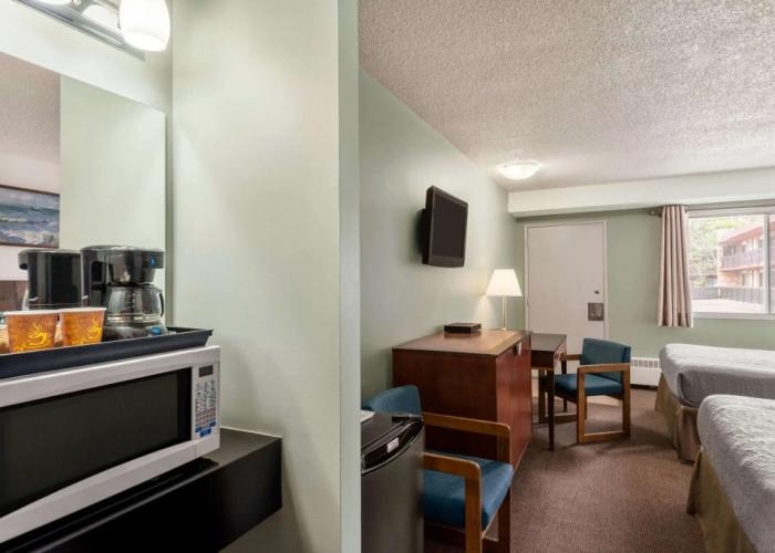 Travelodge by Wyndham Swift Current