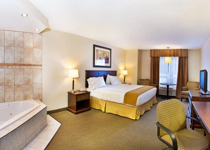 Holiday Inn Express & Suites Slave Lake by IHG