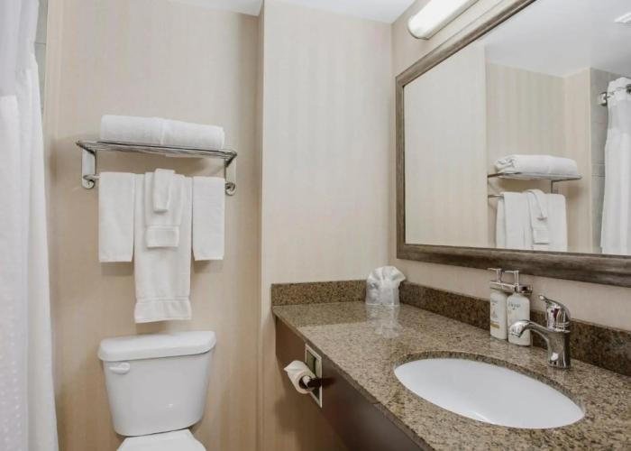 Holiday Inn Express & Suites Slave Lake by IHG
