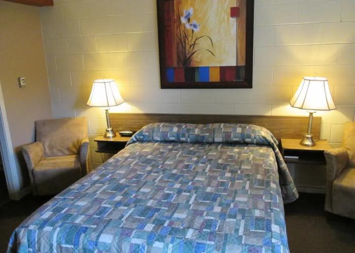 Arbutus Grove Motel
