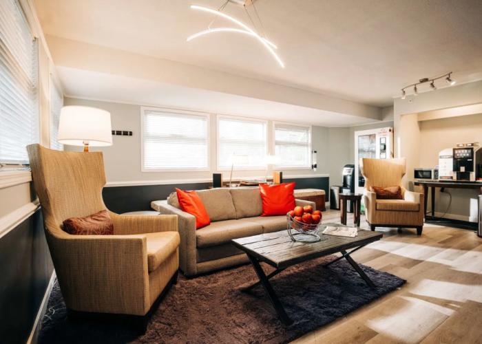 Coast Parksville Hotel