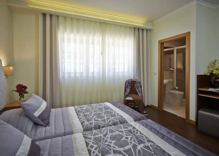 Welcome In - Suites & Hostel
