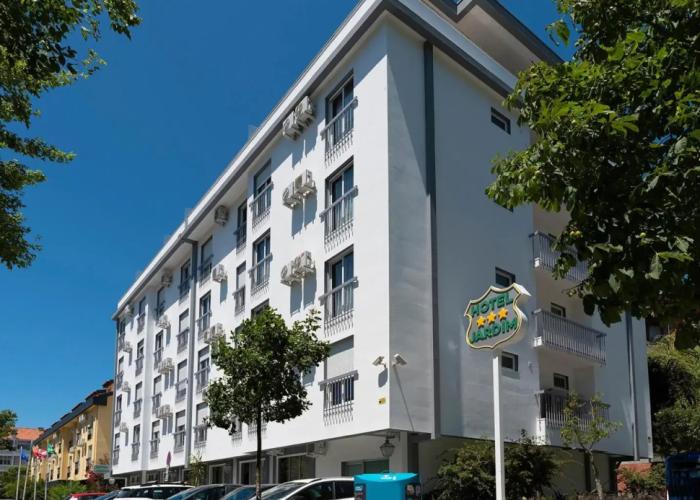 Hotel Jardim