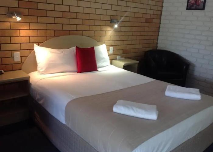 Castle Motor Lodge