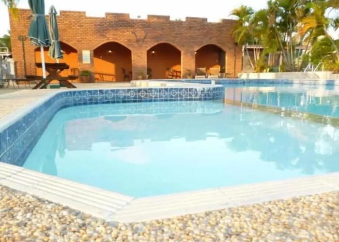 Castle Motor Lodge