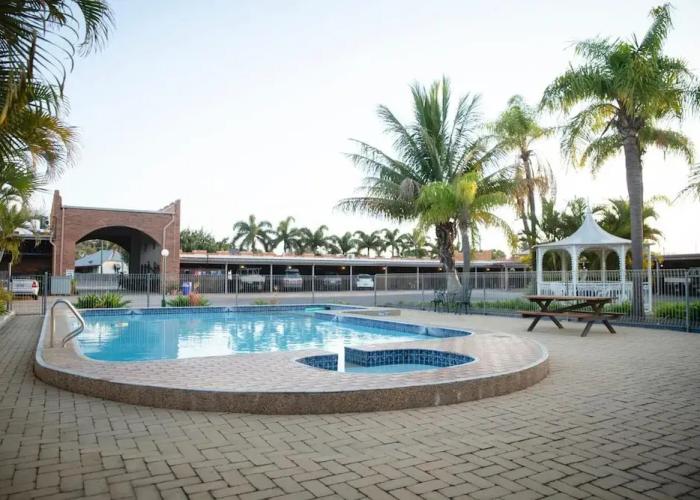 Castle Motor Lodge