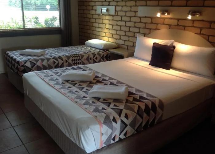 Castle Motor Lodge