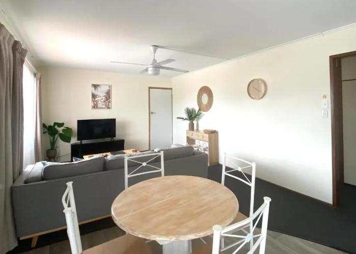 Palm View Holiday Apartments