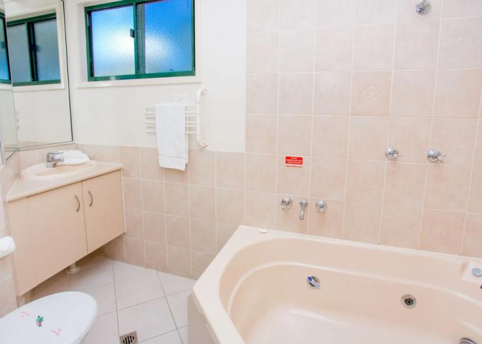 NRMA Bowen Beachfront Holiday Park