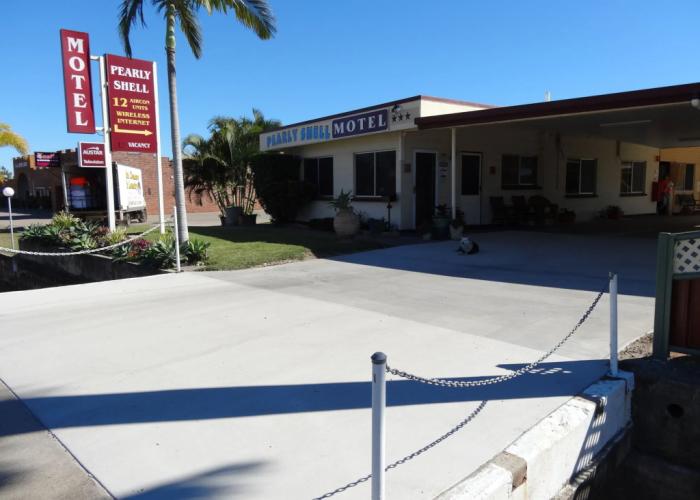 The Pearly Shell Motel