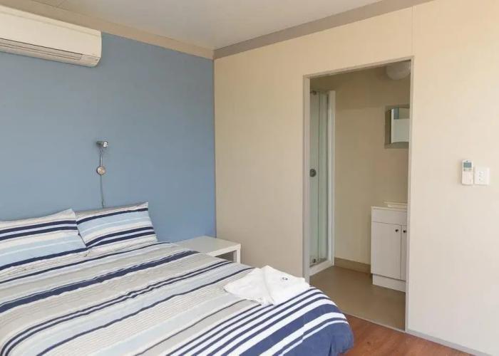 Merinda Village Hotel
