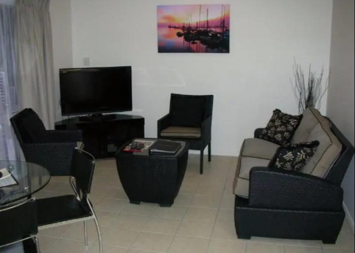 Palm View Holiday Apartments