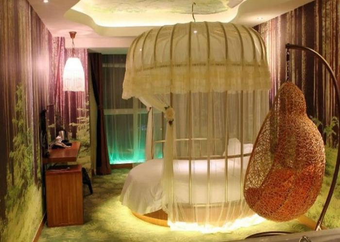 Grand Nest Hotel