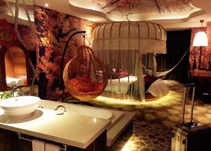 Grand Nest Hotel