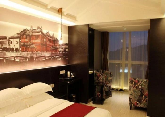 Grand Nest Hotel