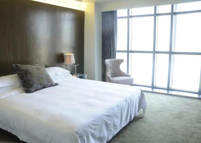 Zobon Art Hotel