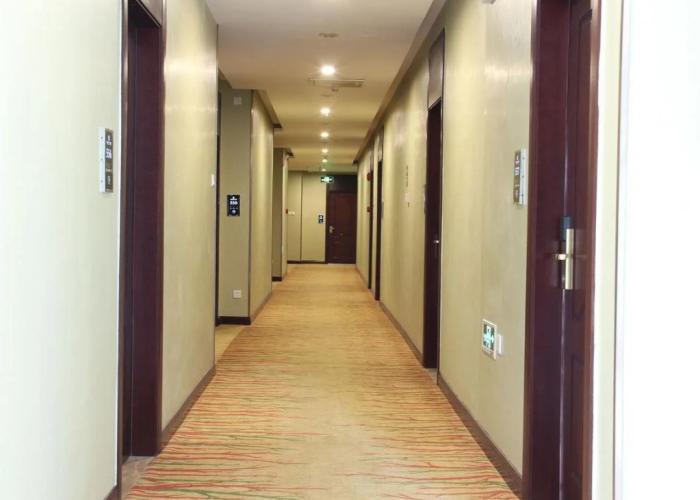 Zhuhai Platinum Holiday Hotel
