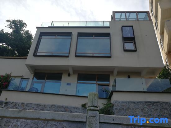 Yuehai Pavilion, Zhuhai