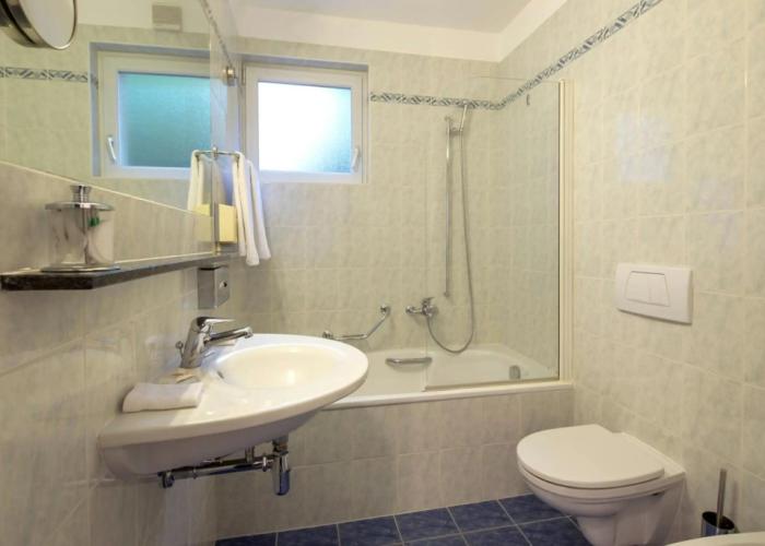 Hotel Campione