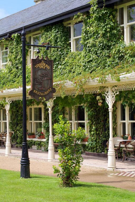 Brooklodge & Macreddin Village