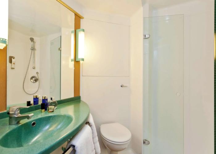 ibis London Thurrock M25