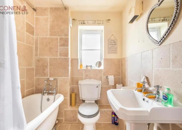 Stunning 2-bed Apartment in Grays