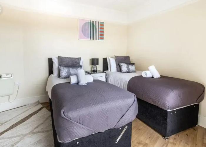 Stunning 2-bed Apartment in Grays