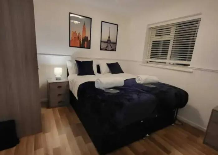Lovely 2-bed Apartment in Grays