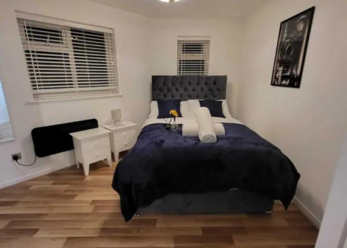 Lovely 2-bed Apartment in Grays