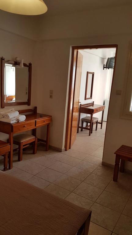 фото Orfeas Hotel