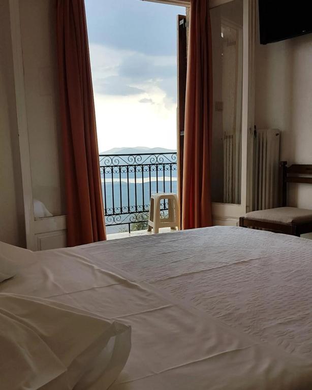 фото Orfeas Hotel