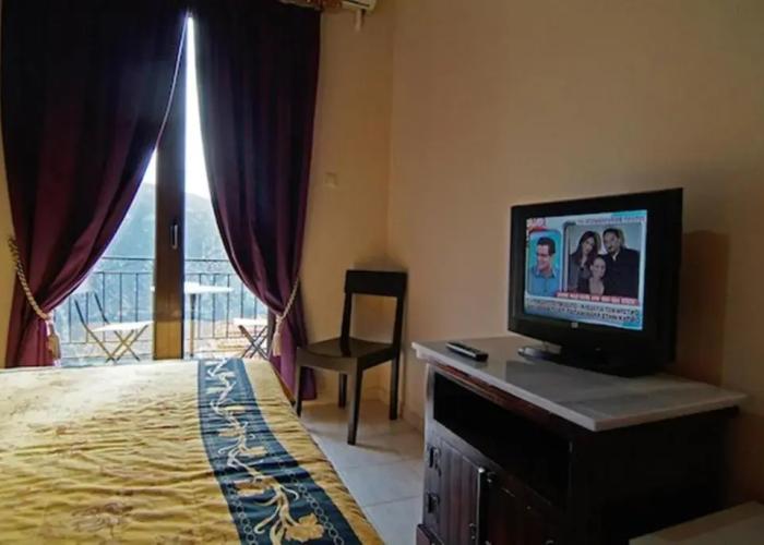 Hotel Varonos
